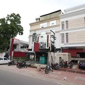 https://hotel-jyoti-continental.agrahotelsindia.net